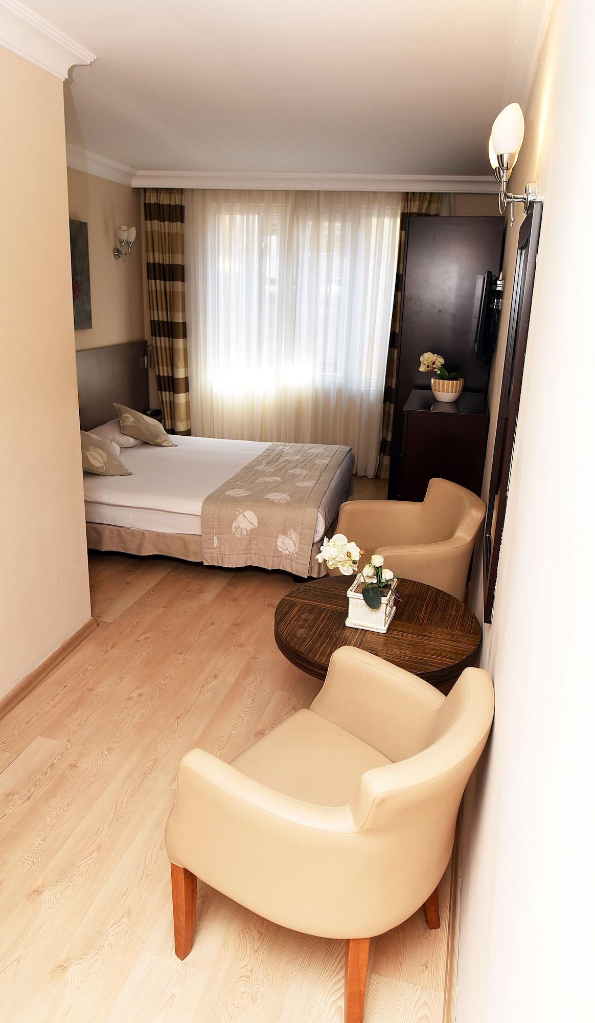 Marine House Boutique Hotel Адалар Екстер'єр фото